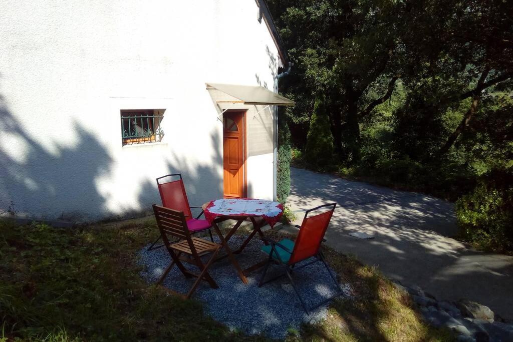 Duplex At The Foothills Of The Pyrenees Apartment Geu Luaran gambar